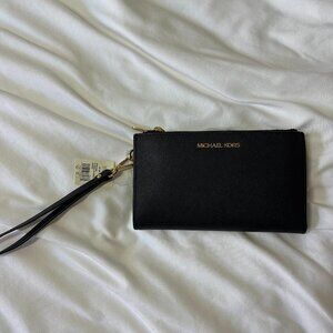 Michael Kors Jet Set Travel Wristlet